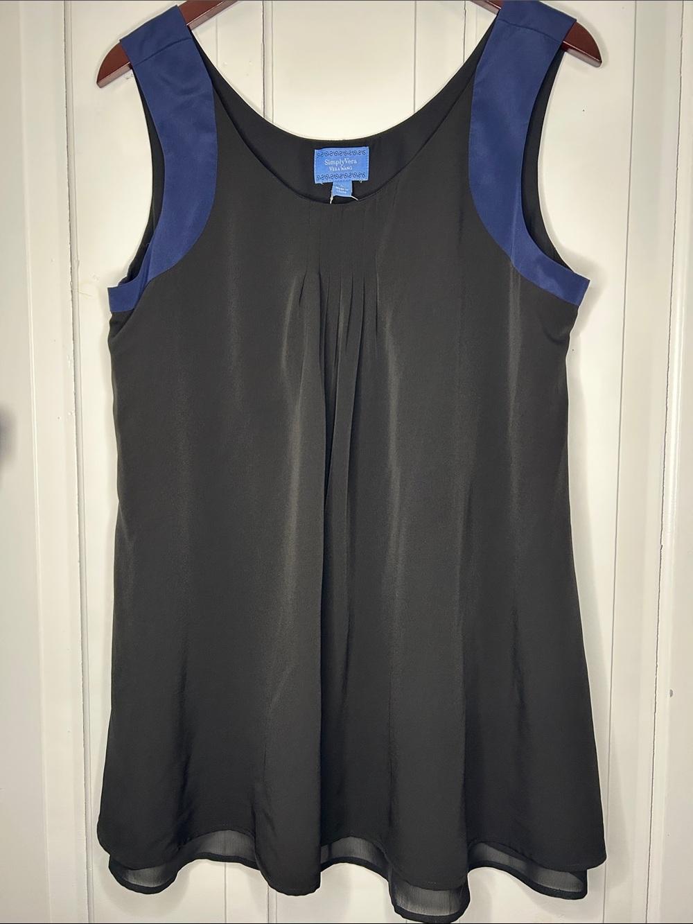Simply Vera Vera Wang Black Tank with Blue Shoulder Panels